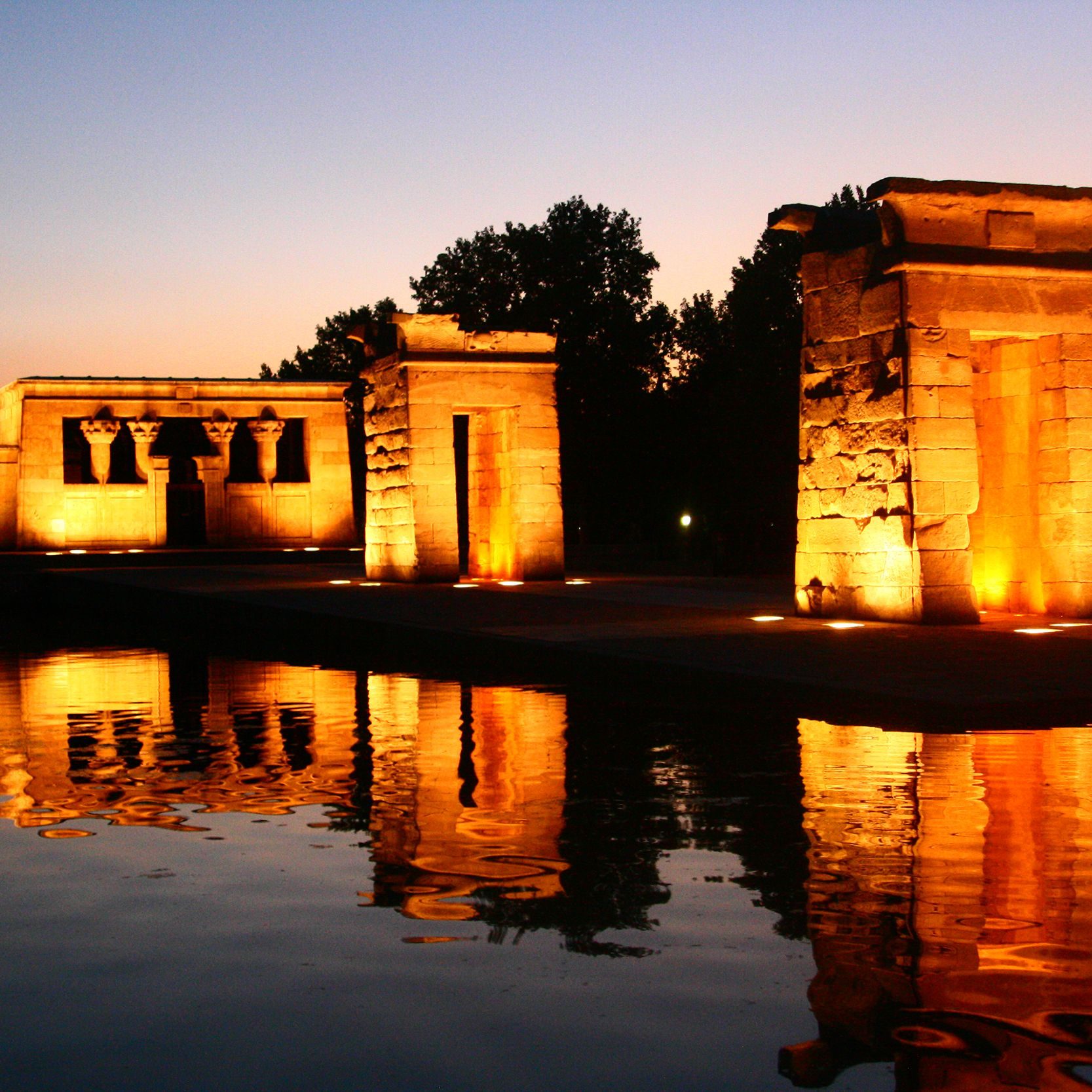 Templo_de_Debod_(Madrid)_19